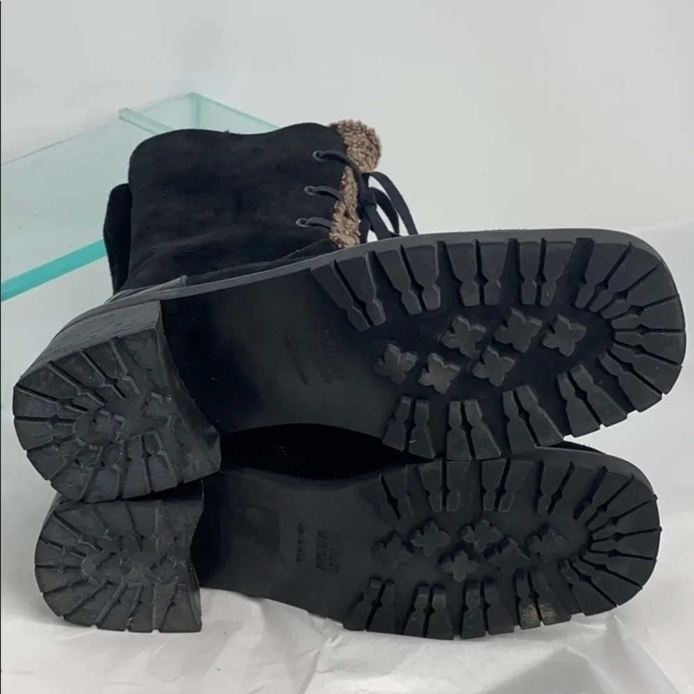 Stuart Weizman Sz 6B Black Suede Shearling Boots